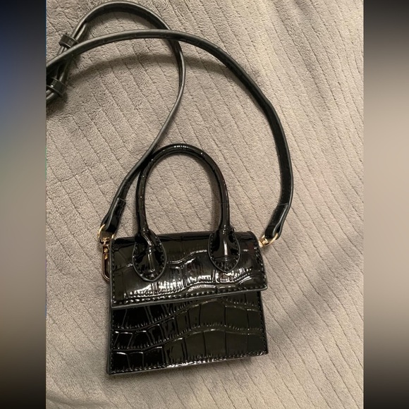 Mini black crocodile crossbody trendy mini bag - Picture 2 of 4